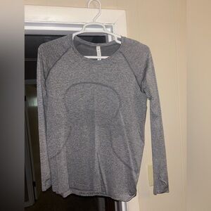 Lululemon Swiftly Tech Long Sleeve Top